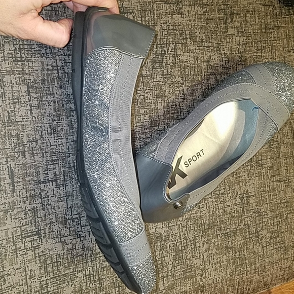 Anne Klein sport ballet flats size 7M - Picture 4 of 4